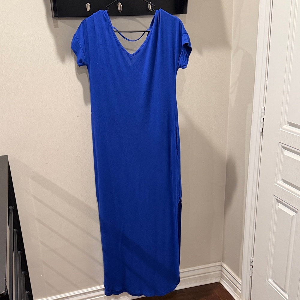 Elegant Blue Maxi Dress